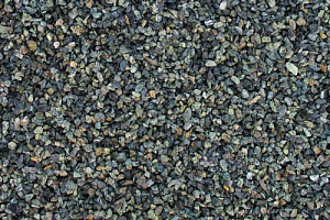 Kamenclub.ru: Щебень крошка зеленый (змеевик) фр. 5-10 мм  купить в Брянске змеевик зеленый, салатовый ландшафтный декоративный щебень крошка 7 200 руб/т   фото КАМЕНЬ КЛУБ