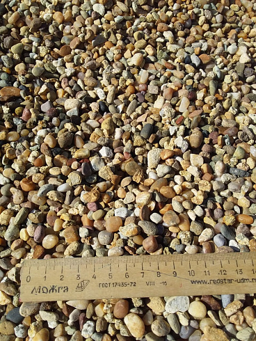 Kamenclub.ru: Галька окат (серо-желтая) фр.5-10 мм. купить  в Брянске галька речная рыжий, желтый, рыжий, серо-желтый речная окатанная галька декоративная 5000 руб/т   фото КАМЕНЬ КЛУБ
