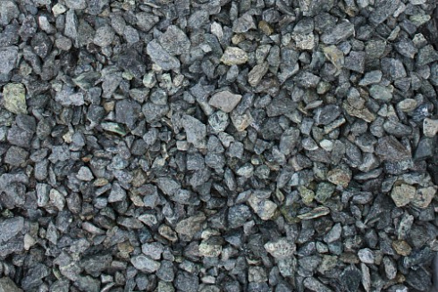 Kamenclub.ru: Щебень крошка зеленый (змеевик) фр. 40-70 мм.  купить в Брянске мрамор змеевик зеленый, салатовый щебень декоративный 8000 руб/т   фото КАМЕНЬ КЛУБ