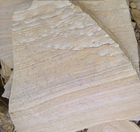 Kamenclub.ru: Песчаник пластушка желтый с рисунком (4-6 см)  купить в Брянске плитняк пластушка желтый с рисунком песчаник 9 000 руб/м3   фото КАМЕНЬ КЛУБ