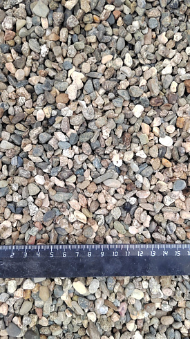 Kamenclub.ru: Галька речная окат (серая) фр.5-10 мм купить  в Брянске галька речная серая, серый, темно-серый, светло-серый, коричневый речная окатанная галька декоративная ландшатфная 5000 руб/т   фото КАМЕНЬ КЛУБ