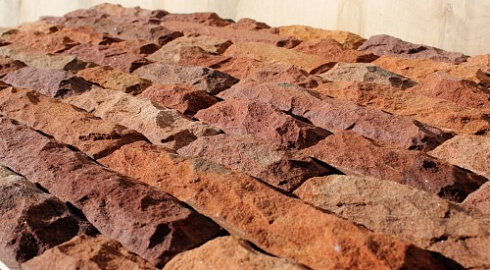 Kamenclub.ru: Песчаник (красный дракон) art PSK-5-03  купить в Брянске    3350 руб/кв.м   фото КАМЕНЬ КЛУБ