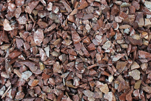 Kamenclub.ru: Мраморная крошка (щебень крошка розовый) фр. 3-5 мм.  купить в Брянске мрамор розовый, красный декоративная ландшафтная мраморная крошка 11500 руб/т   фото КАМЕНЬ КЛУБ