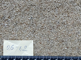 Кварцевый песок для площадок фр. 0,6-1,2 мм.  купить в Брянске фото Камень Клуб